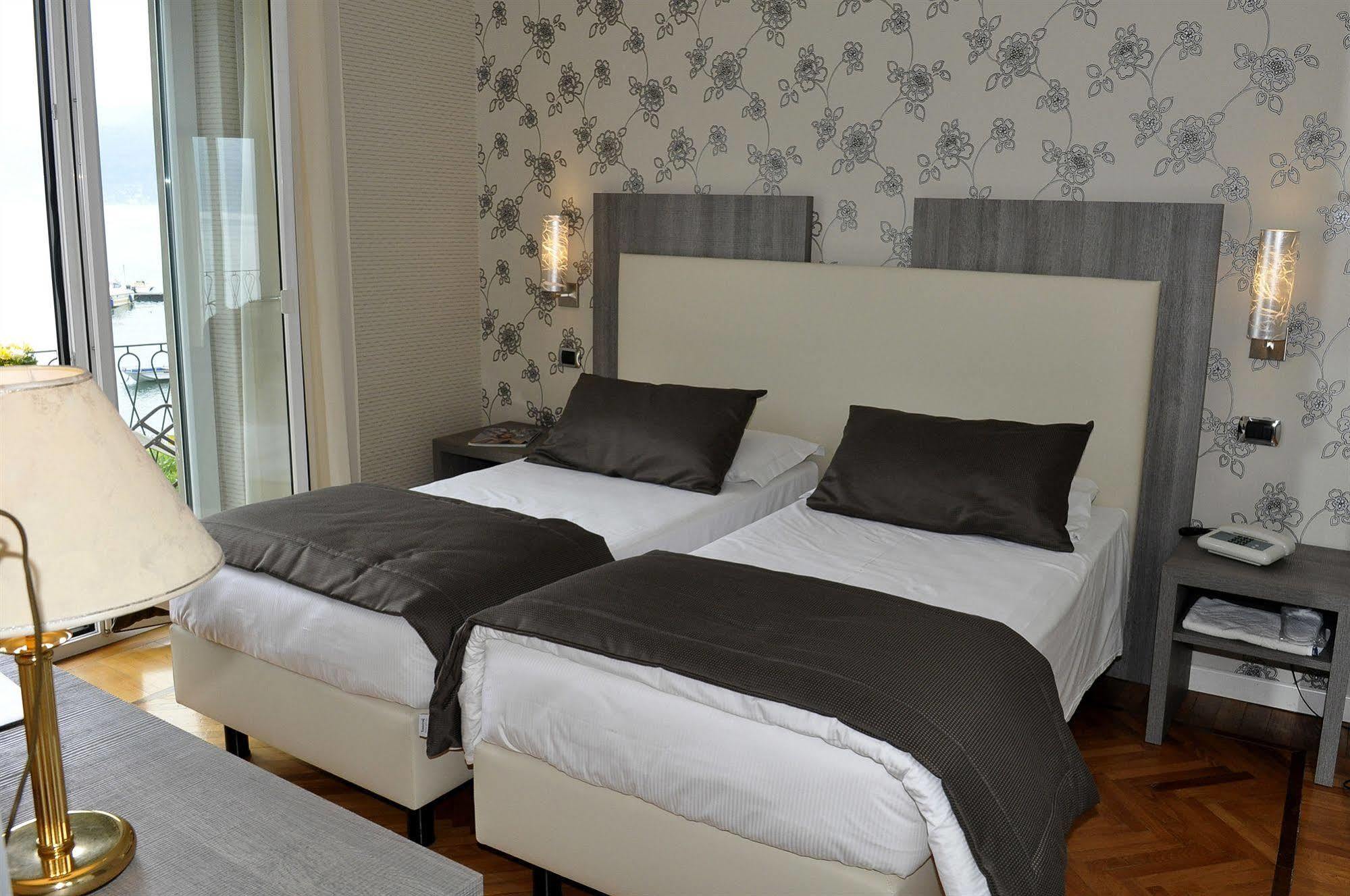 Hotel Bellavista Menaggio Bagian luar foto