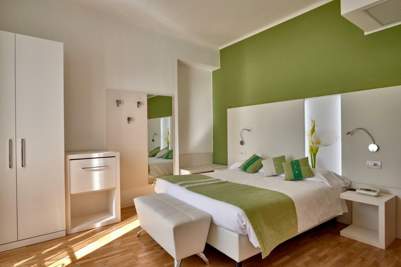 Hotel Bellavista Menaggio Bagian luar foto
